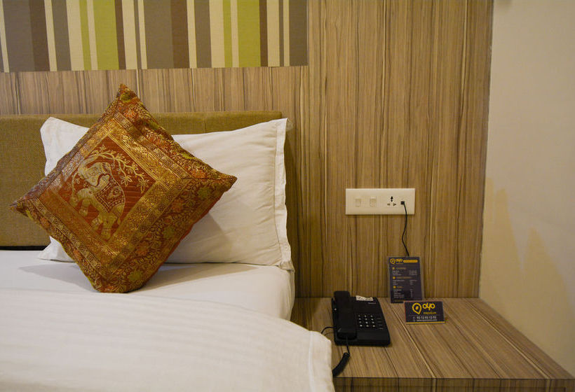 Hotel Oyo Premium Assi Ghat 2