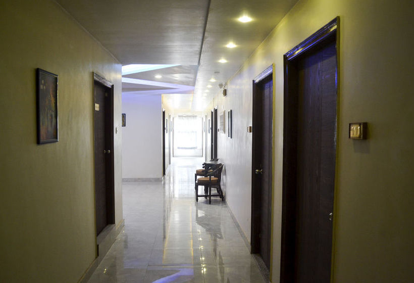 Hotel Oyo Premium Assi Ghat 4