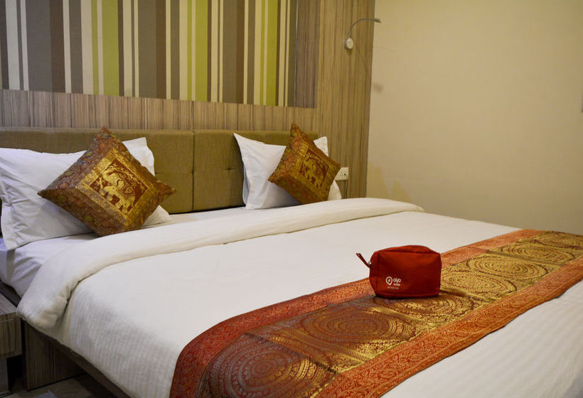 Hotel Oyo Premium Assi Ghat 9