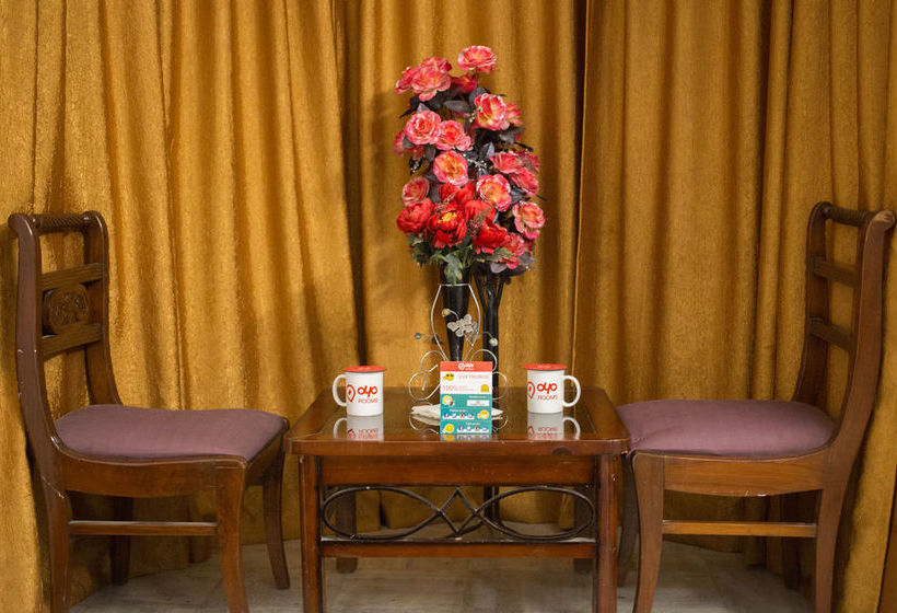 Hotel Oyo Rooms Vishal Khand 4 17