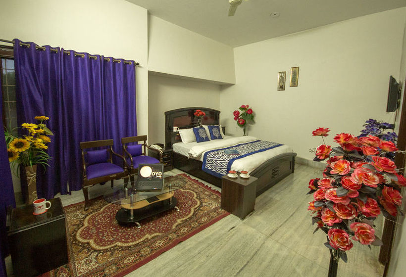 Hotel Oyo Rooms Vishal Khand 4 6