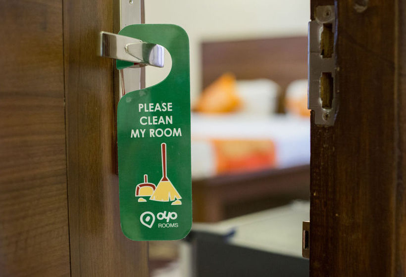 Hotel Oyo Rooms Vikrant Khand 4