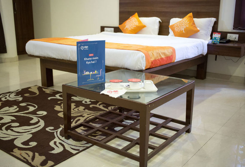 Hotel Oyo Rooms Vikrant Khand 6