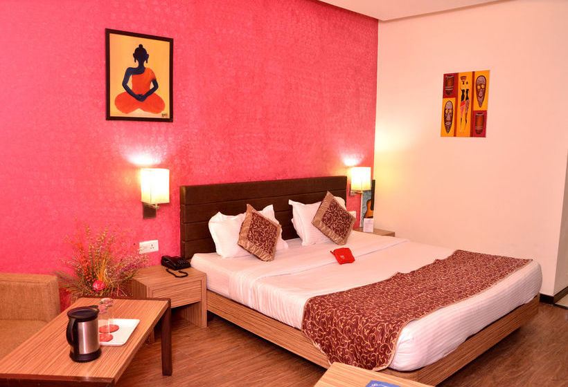 Hotel Oyo Rooms Sbs Nagar Pakhowal Road 1