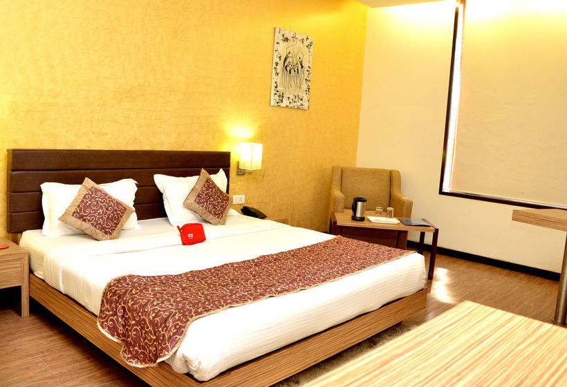 Hotel Oyo Rooms Sbs Nagar Pakhowal Road 9