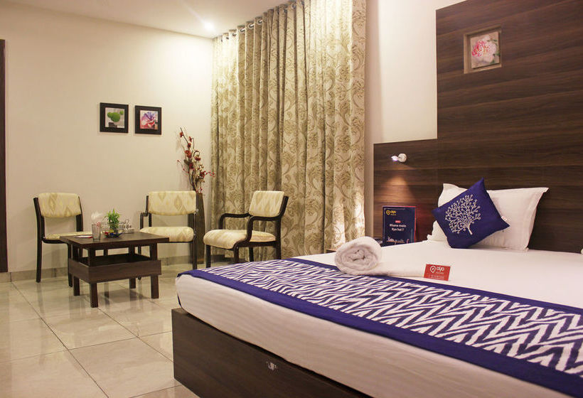 Hotel Oyo Rooms Highway King 13