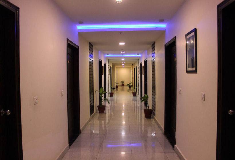 Hotel Oyo Premium Isbt Dehradun Dehra Dun Uttarakhand