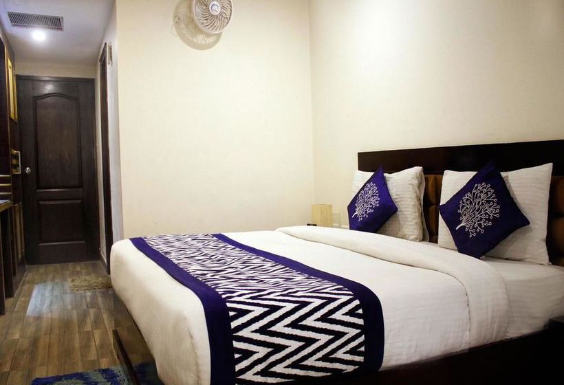 Hotel Oyo Premium Isbt Dehradun 5