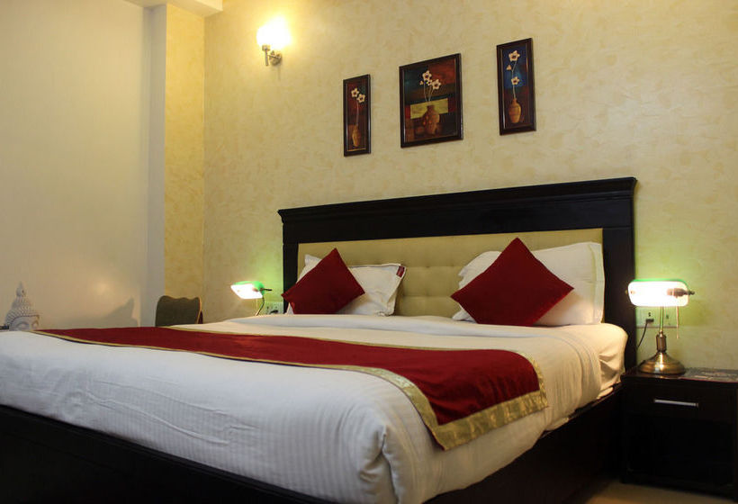 Hotel Oyo Premium Mukti Dham Rishikesh 8