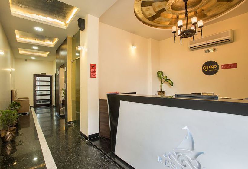 Hotel Oyo Premium Gandhi Nagar Station 16