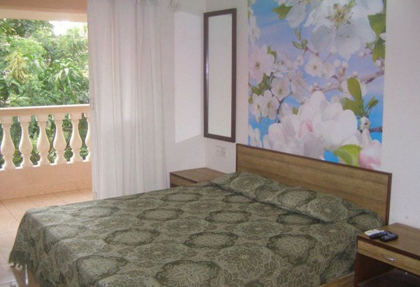 Pensão Flower Holiday Home