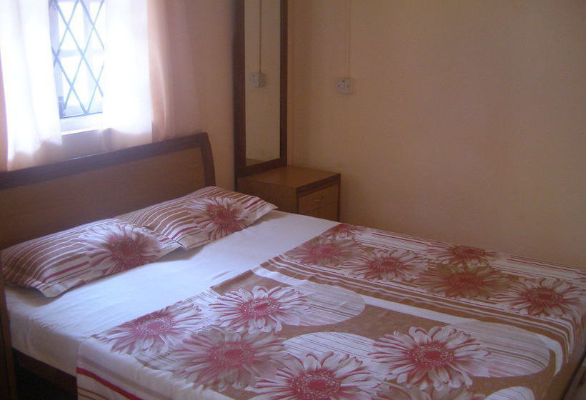 Pension (Hôtel basse catégorie) Flower Holiday Home 12