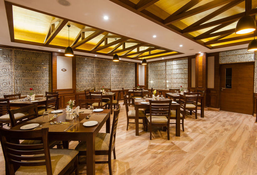 Hotel The Anantmaya Resort 6