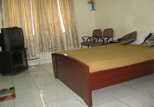Vcare Service Aparments 11