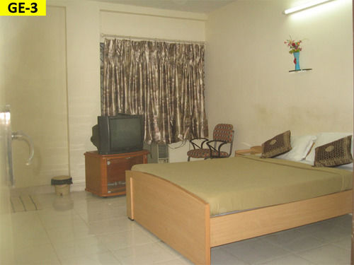 Vcare Service Aparments 12