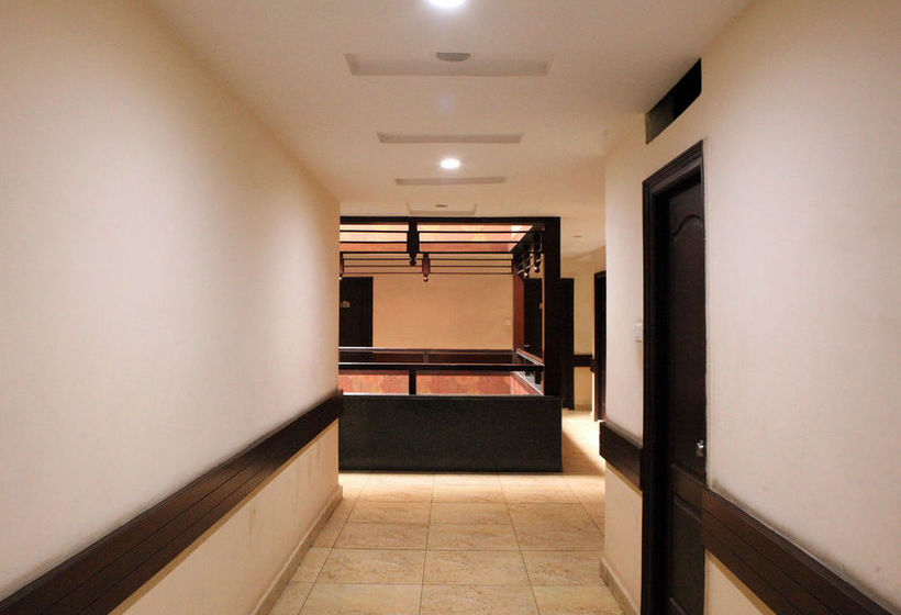 Hotel Oyo Rooms Kukatpally Housing Board 11