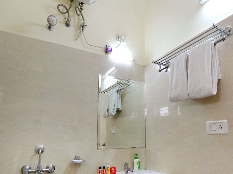 Hotel Oyo Rooms Inorbit Mall 11