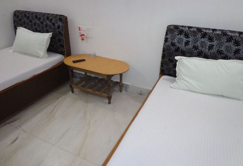 Hotel Jyoti Guest House 3