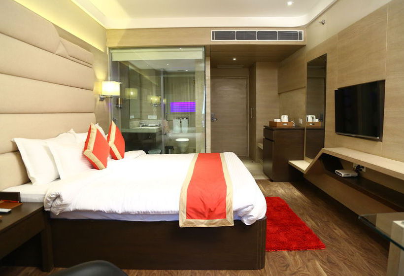 Hotel The Fern Residency Amritsar 11