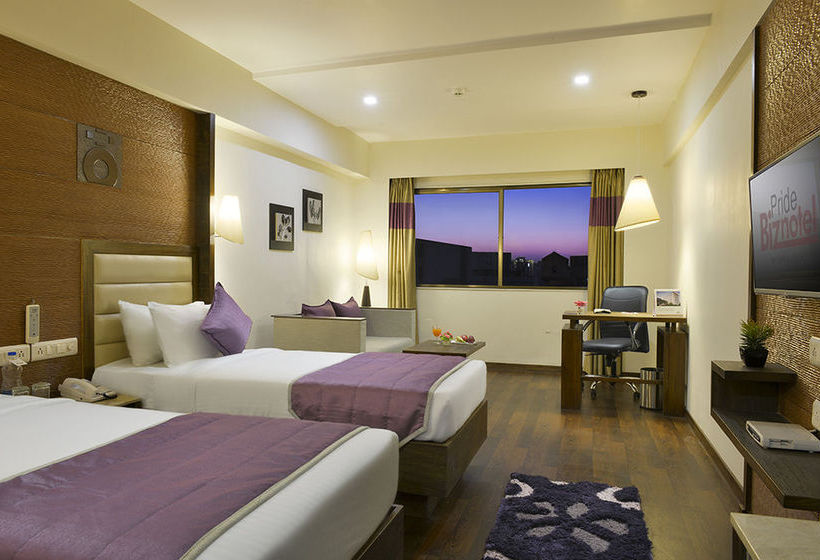 Pride Biznotel Vadodara 2