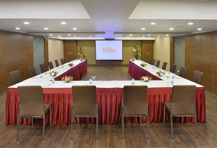 Pride Biznotel Vadodara 7