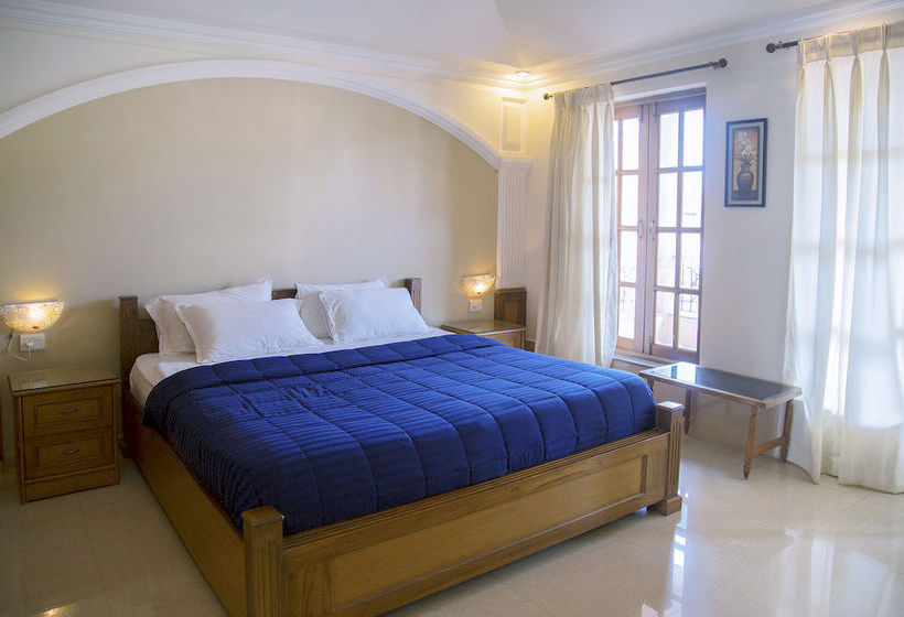 Hotel Zo Rooms Candolim Luxury Apartment 15