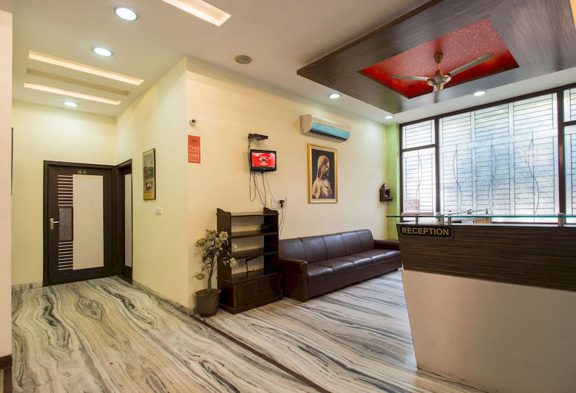 Hotel Oyo Rooms Vivek Vihar Metro Station 15