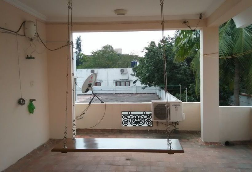 Hotel Fast Track Nungambakkam 9