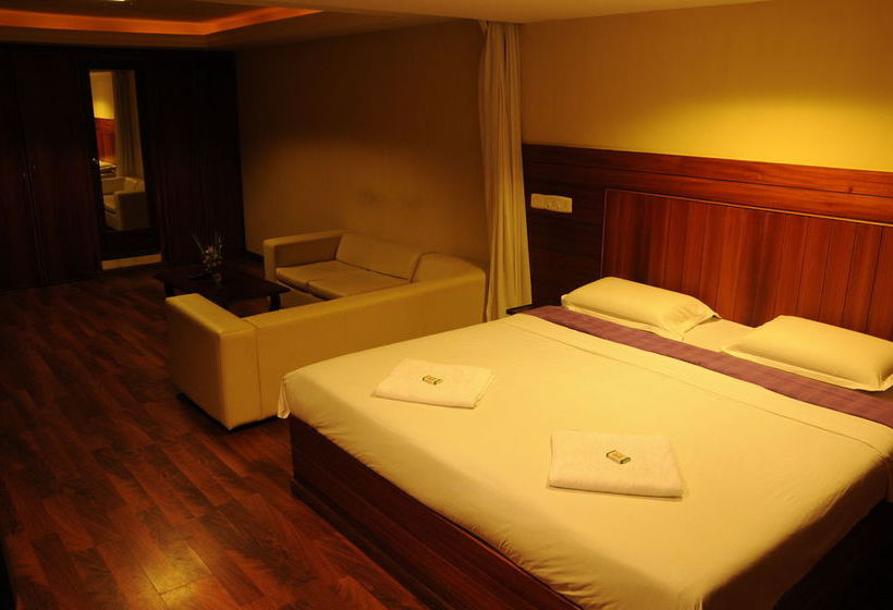 Hotel Fast Track Kodaikanal 1