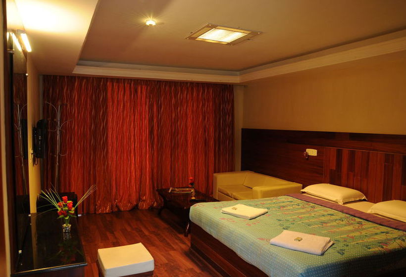 Hotel Fast Track Kodaikanal 9