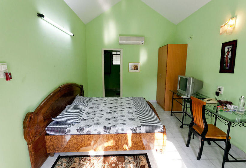 Amigo Serviced Apartments Chinchwad 1