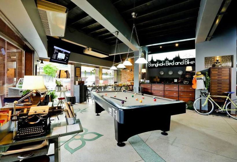 Bangkok Bed And Bike Hostel 19