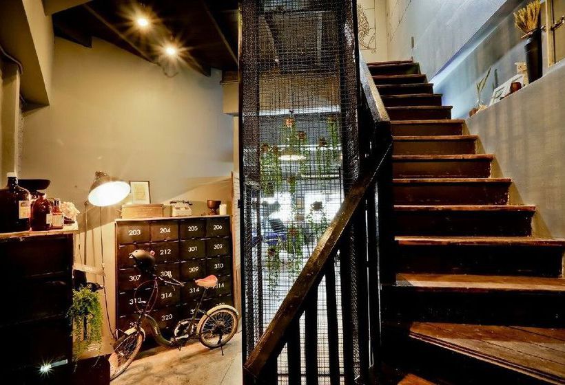 Bangkok Bed And Bike Hostel 7