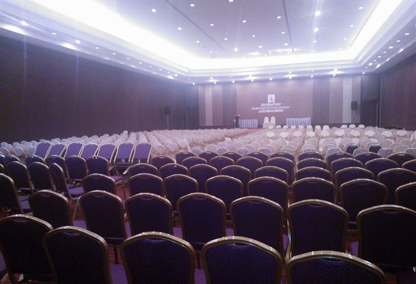 Hotel Golden City Rayong 11