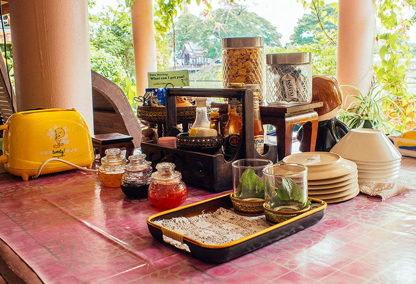 Hotel Loy Manee House 1