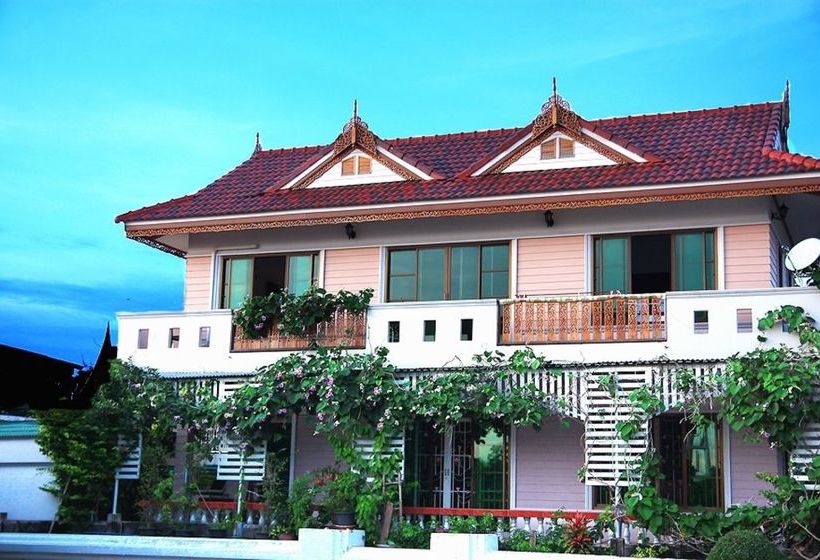 Hotel Loy Manee House 4