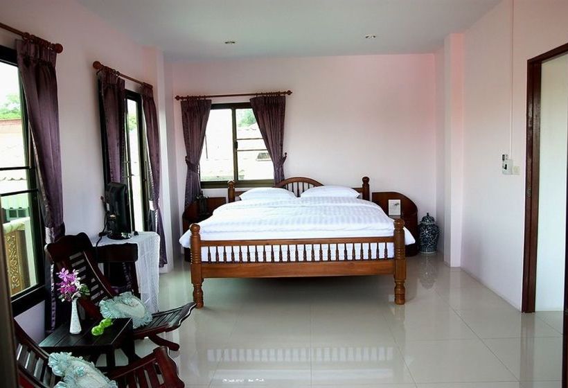 Hotel Loy Manee House 7