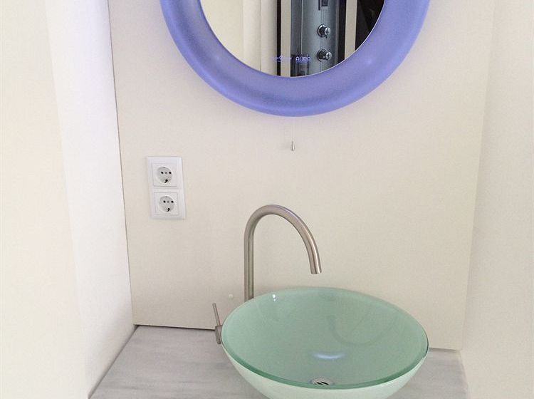 Business Hostel Wiesbaden One 10