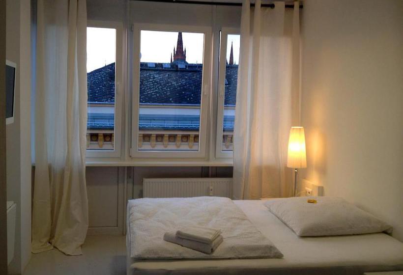Business Hostel Wiesbaden One 4