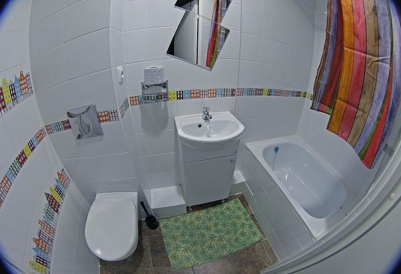 Club Best Days Hostel