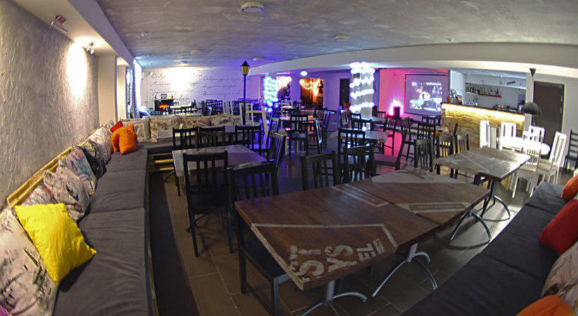 Club Best Days Hostel 11