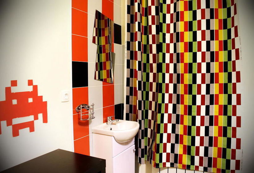 Club Best Days Hostel 6