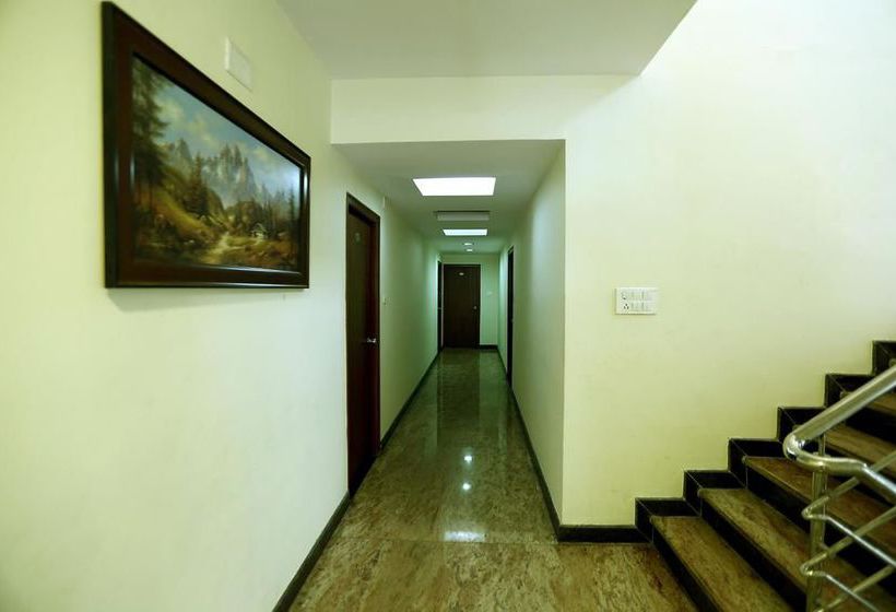 Hotel Oyo Rooms Ooty Mysore Road 8