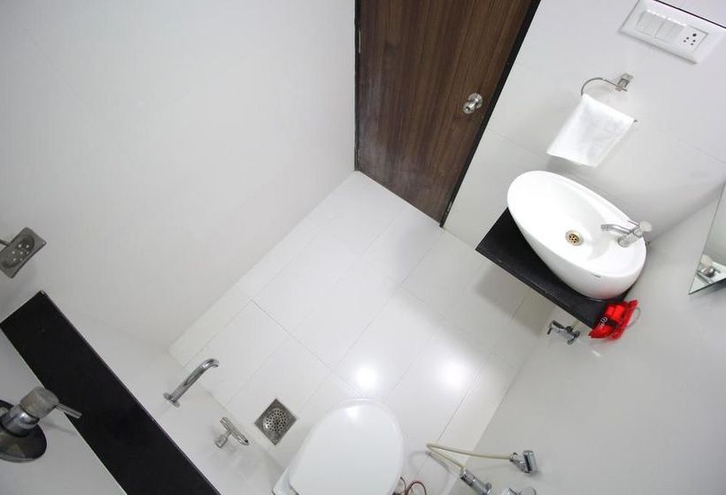 Hotel Oyo Rooms Limda Chowk Ii 2