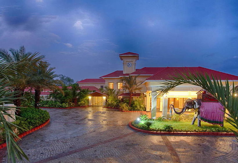 Hotel Regency Lagoon Resort 13