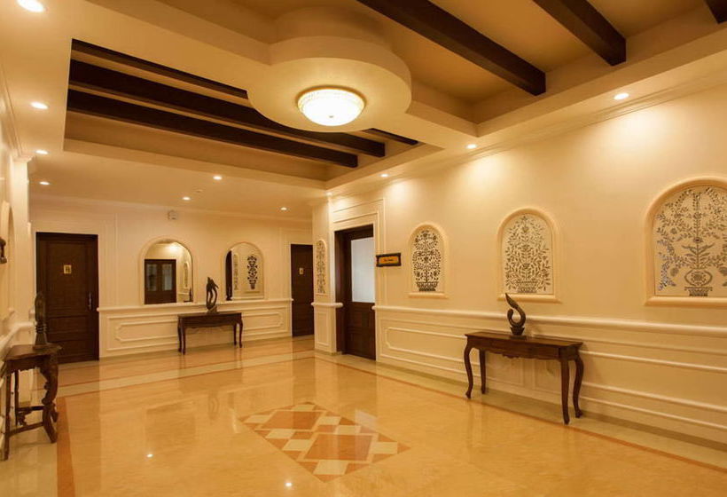 Hotel Regency Lagoon Resort 18