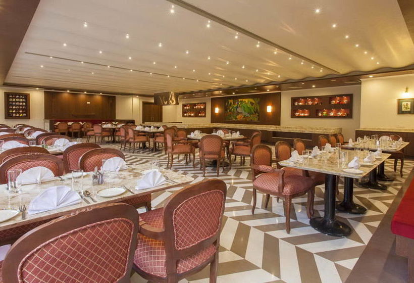 Hotel Regency Lagoon Resort 9