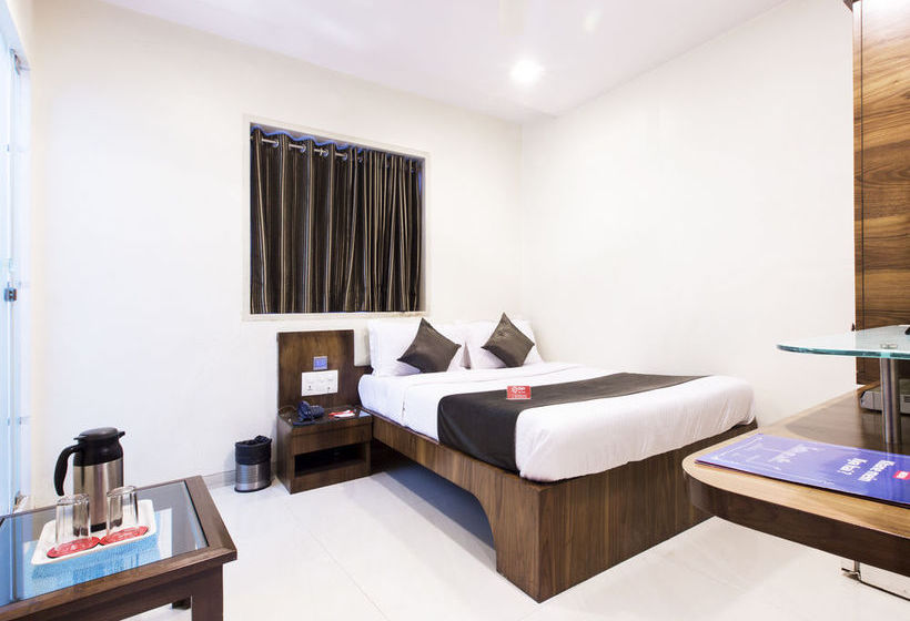 Hotel Oyo Premium Mumbai Colaba Causeway 2