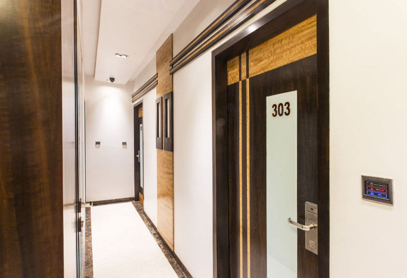 Hotel Oyo Premium Mumbai Colaba Causeway 7