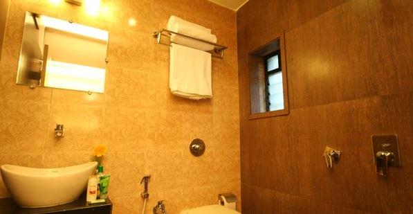 Hotel Ratna Palace 2